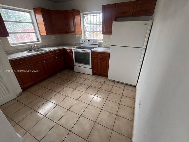 property at 1770 SW 6th St
