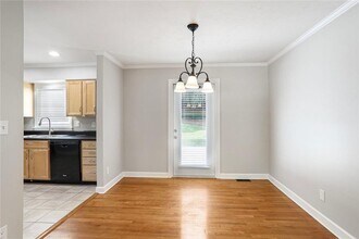 2349 Burch Cir NE in Atlanta, GA - Building Photo - Building Photo
