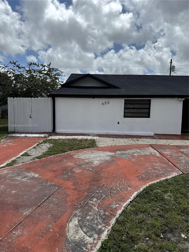 property at 650 NE 1st Pl