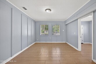 2960 W 10th St in Jacksonville, FL - Building Photo - Building Photo