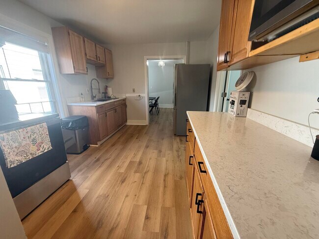 57 Forest St in Rutland, VT - Building Photo - Building Photo