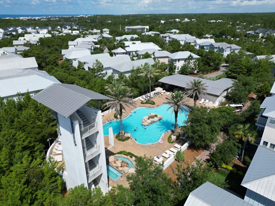 275 Gulfview Cir in Santa Rosa Beach, FL - Building Photo