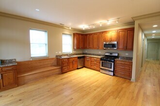 4622 W Schubert Ave in Chicago, IL - Building Photo - Building Photo