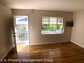626 E Harvard Rd-Unit -Unit B in Burbank, CA - Building Photo - Building Photo