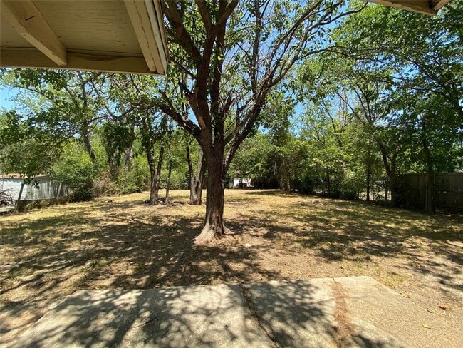 property at 1813 Wayne St