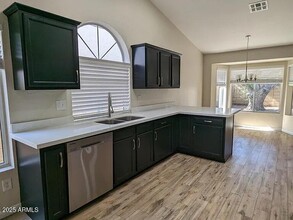 3192 W Thude Dr in Chandler, AZ - Building Photo - Building Photo