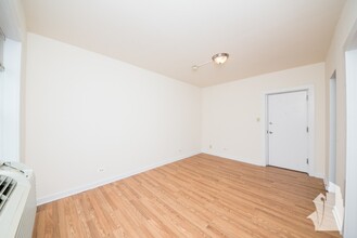 1850 N Humboldt Blvd in Chicago, IL - Building Photo - Building Photo