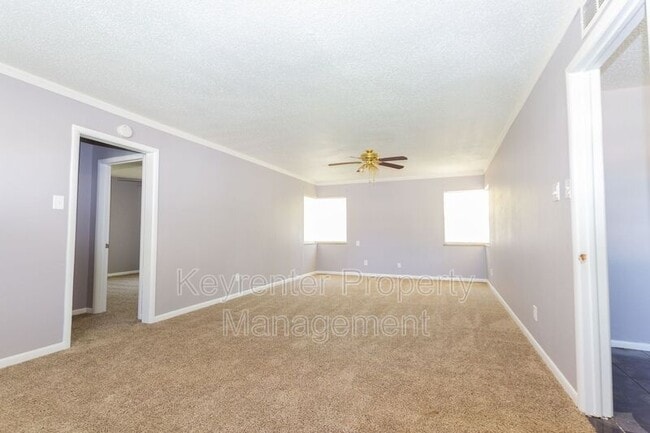 1632 NE 46th St in Oklahoma City, OK - Building Photo - Building Photo