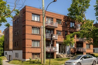 3785 Dupuis Av in Montréal, QC - Building Photo - Building Photo