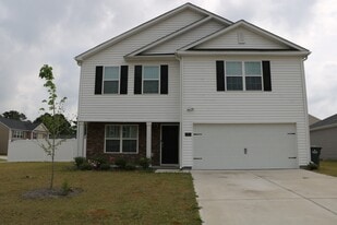 901 Riverstone Dr in Greenville, NC - Building Photo