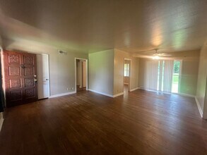 3808 NW 58th St in Oklahoma City, OK - Building Photo - Building Photo