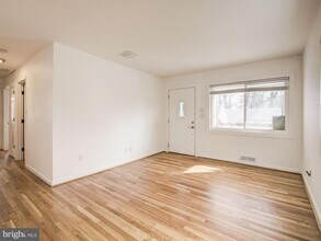4124 Fairfax St in Fairfax, VA - Building Photo - Building Photo