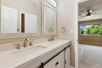 392 W Rockrimmon Blvd, Unit C in Colorado Springs, CO - Building Photo - Building Photo