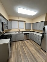 6637 Dalzell Pl in Pittsburgh, PA - Building Photo