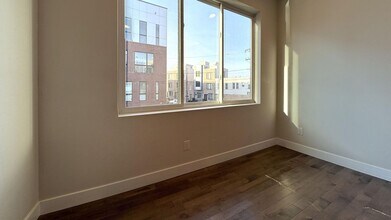 1631 Point Breeze Ave in Philadelphia, PA - Foto de edificio - Building Photo