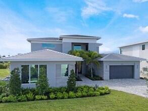 9124 Coral Isles Cir in Palm Beach Gardens, FL - Building Photo - Building Photo