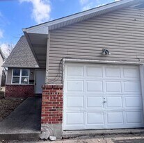 710-712-712 Clinkscales Rd in Columbia, MO - Building Photo