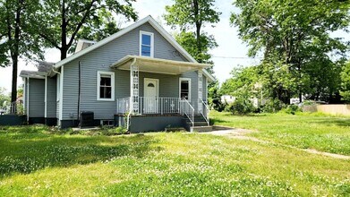 111 Demorest Ave-Unit -2 FL in Avenel, NJ - Building Photo - Building Photo