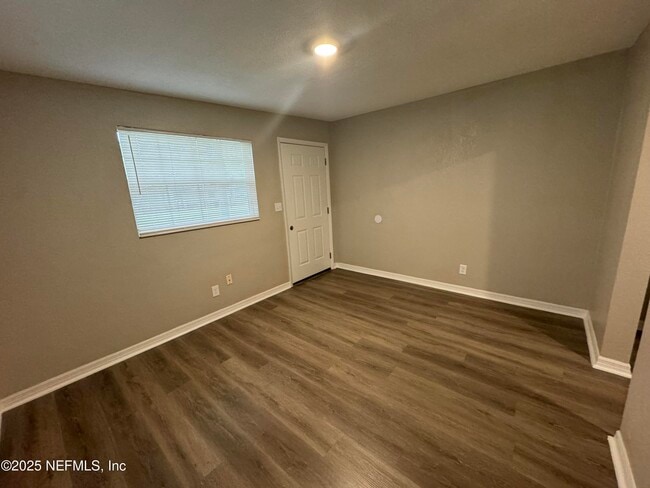 3341 Westlake Ave in Jacksonville, FL - Building Photo - Building Photo