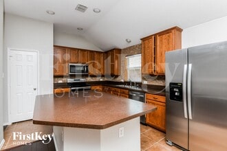 6109 Paddlefish Dr in Fort Worth, TX - Building Photo - Building Photo