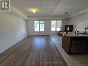 43 Seachart Pl in Brampton, ON - Building Photo - Building Photo