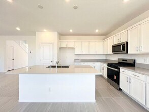 5892 Sunset Creek St in Enterprise, NV - Building Photo - Building Photo
