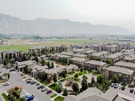 Four Seasons Apartments & Townhomes in North Logan, UT - Building Photo