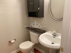 1924 Lake Heights Cir NW in Kennesaw, GA - Building Photo - Building Photo