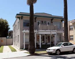 313 Temple Ave in Long Beach, CA - Building Photo