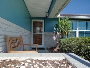5024 Miller Bayou Dr in Port Richey, FL - Building Photo - Building Photo