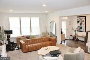 5303 Greenwich Cir in Upper Marlboro, MD - Building Photo