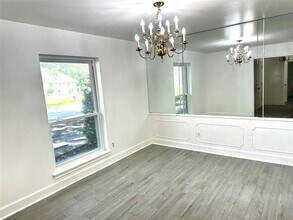 3007 Broadmoor Dr in Sugar Land, TX - Building Photo - Building Photo