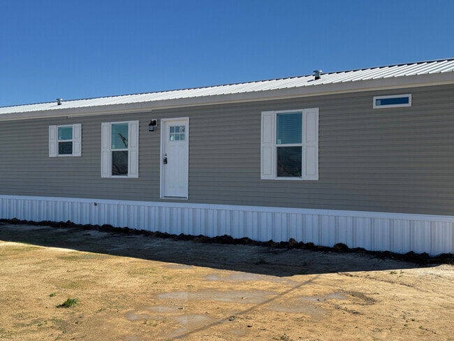 property at 226 Patriot Ln