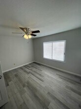 107 S Harrison St in West, TX - Building Photo - Building Photo