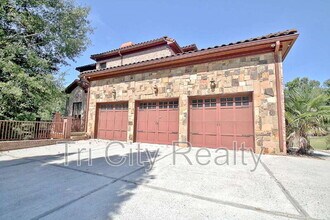250 Moss Creek Walk in Fayetteville, GA - Building Photo - Building Photo