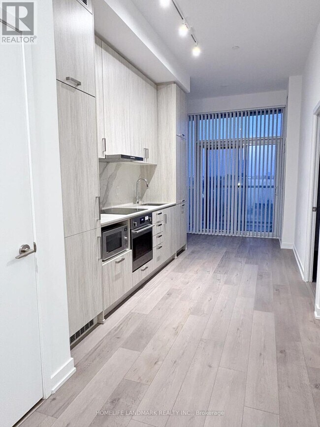 property at 60-360 Honeycrisp Cres