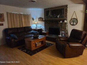 212 Gainey Ln in Melbourne, FL - Building Photo - Building Photo