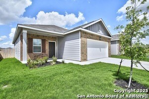 10550 Harlequin in Adkins, TX - Building Photo - Building Photo
