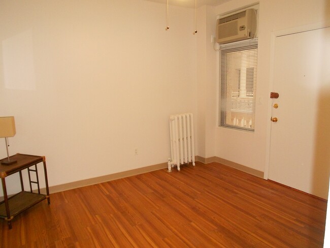 28 Haviland St, Unit 45 in Boston, MA - Building Photo - Building Photo