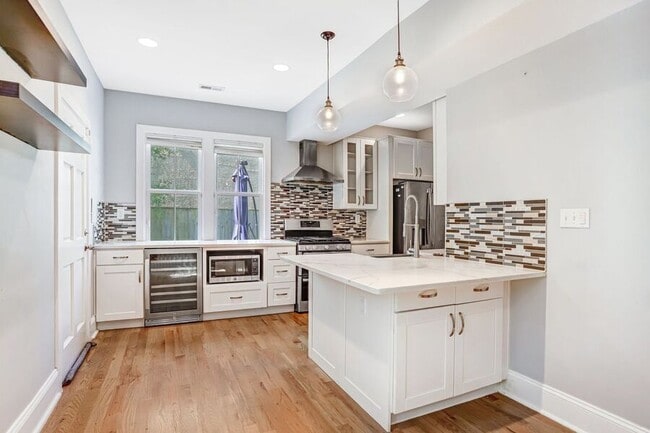 property at 1349 W St SE