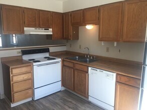 3703 Warren Way in Reno, NV - Building Photo - Building Photo