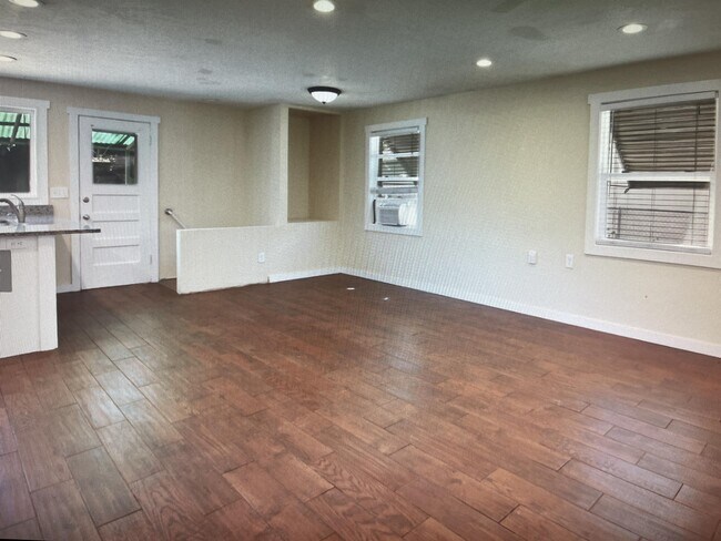 1515 E 3010 S in Salt Lake City, UT - Building Photo - Building Photo