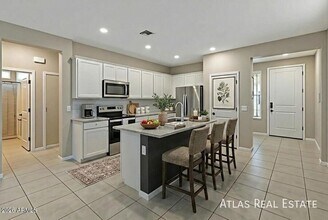 17352 W Country Club Terrace in Surprise, AZ - Building Photo - Building Photo