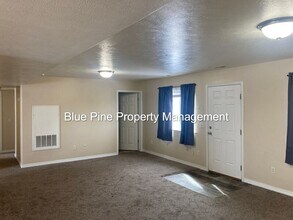 460 E Center St in Shelley, ID - Building Photo - Building Photo