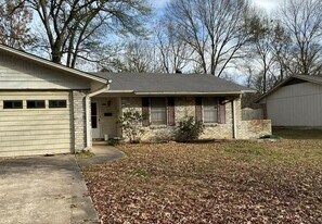 3514 Sabine Ave in Texarkana, TX - Building Photo