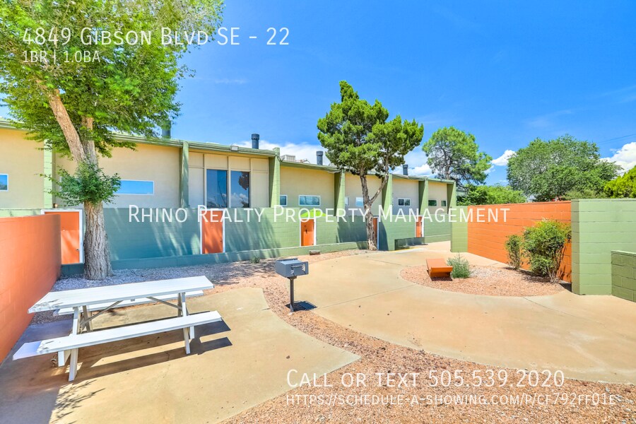 4849 Gibson Blvd SE in Albuquerque, NM - Building Photo