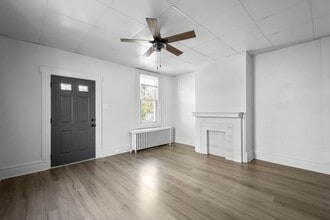 755 Boquet St in Mckees Rocks, PA - Building Photo - Building Photo