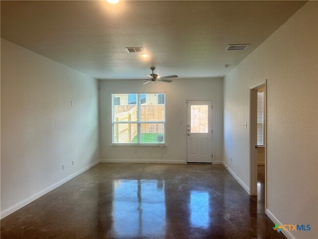 property at 2918 Quail Rdg Ln