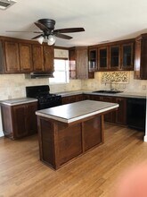 141 Piercefield Dr in Richmond Hill, GA - Building Photo - Building Photo