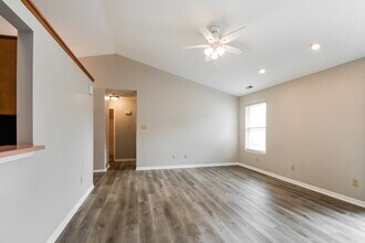 6036 Miller Woods Ln in Indianapolis, IN - Building Photo - Building Photo